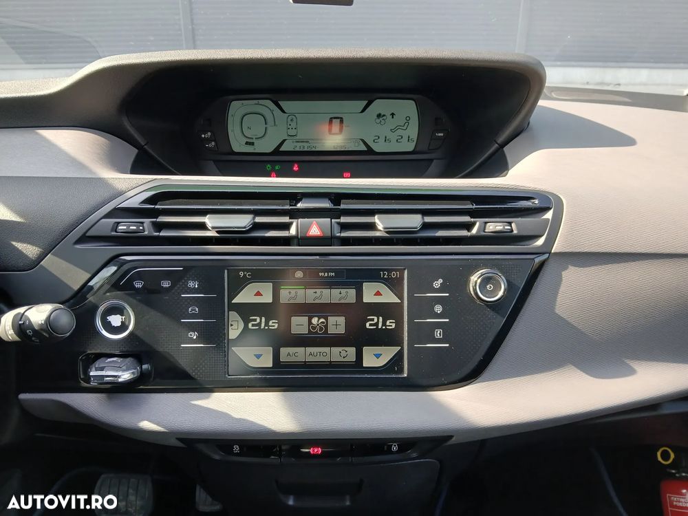 Citroën C4 Picasso 1.6 e-HDI Aut. Exclusive - 10