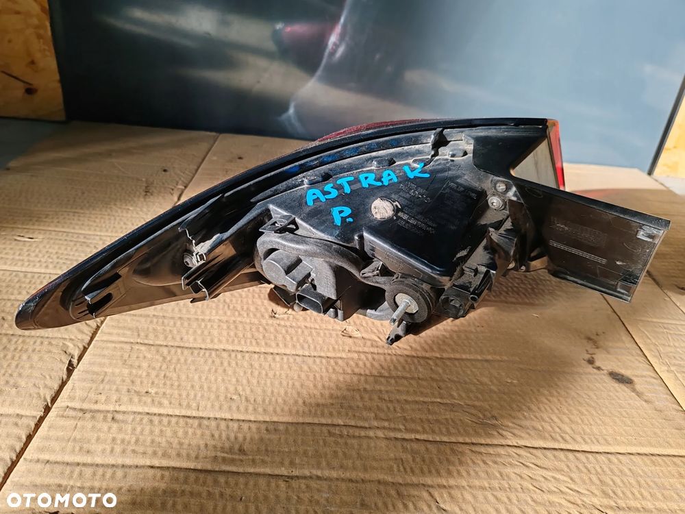 Lampa prawa tył tylna led 39015944 HB OPEL Astra K 15-21 - 5