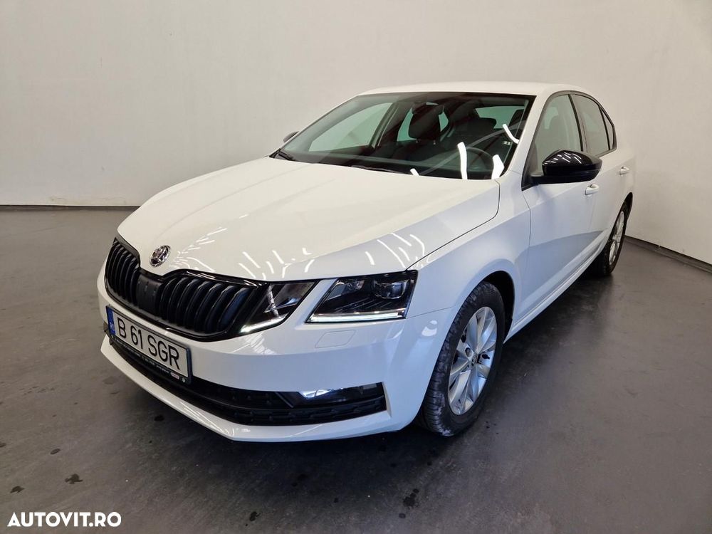 Skoda Octavia - 2