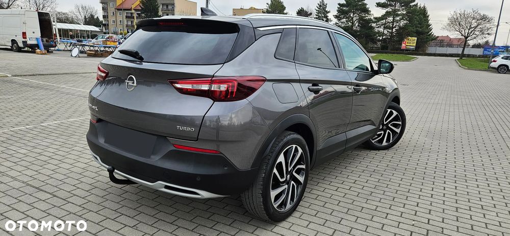 Opel Grandland X 1.2 Start/Stop Business INNOVATION - 2