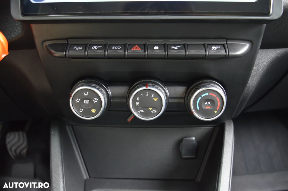 Dacia Duster Blue dCi 115 4WD Comfort - 24