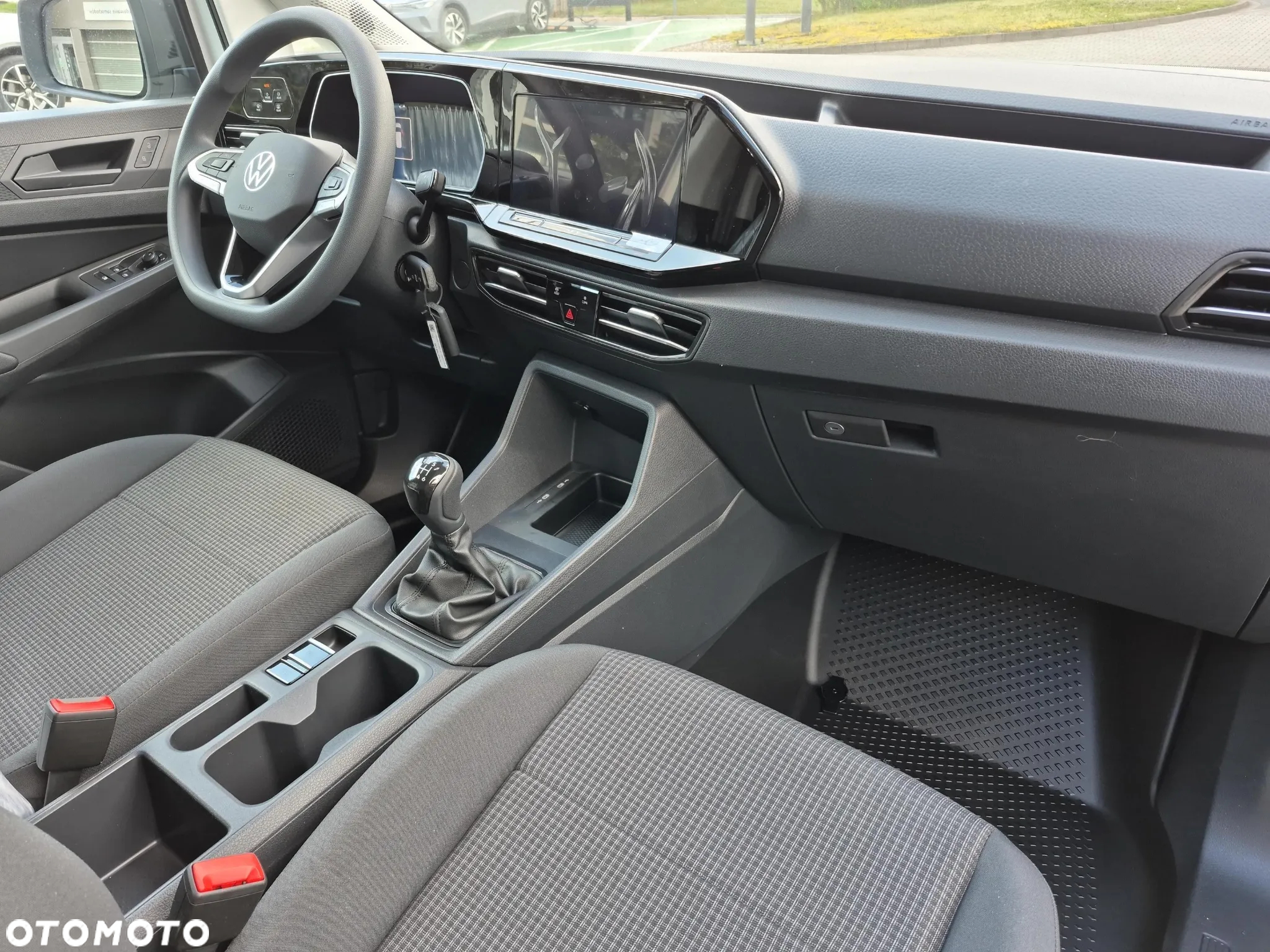 Volkswagen Caddy - 11