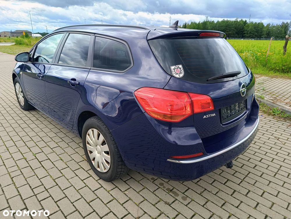 Opel Astra 1.6 CDTI Enjoy - 6