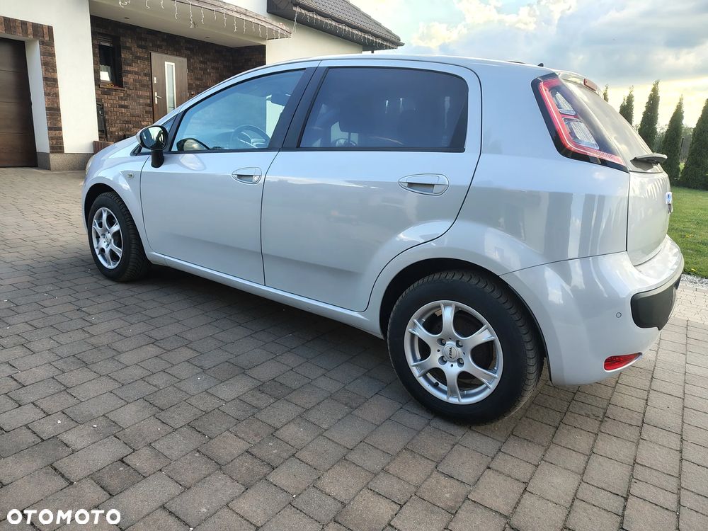 Fiat Punto 1.2 8V - 6