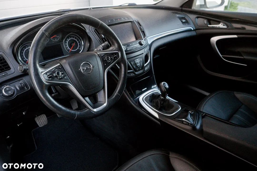 Opel Insignia 1.6 T Cosmo S&S - 15