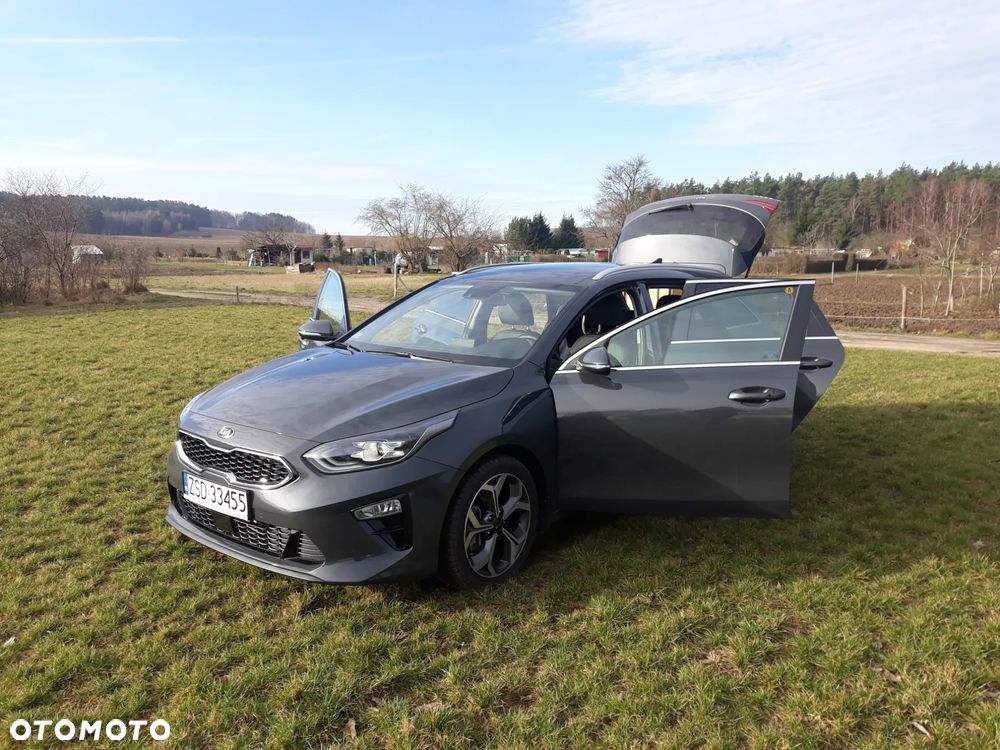 Kia Ceed 1.4 T-GDI L Business Line Plus DCT - 17