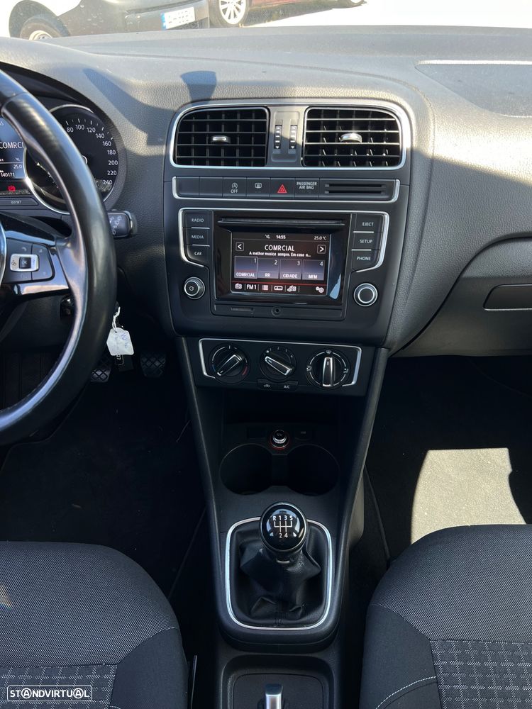 VW Polo 1.4 TDi BlueMotion - 16