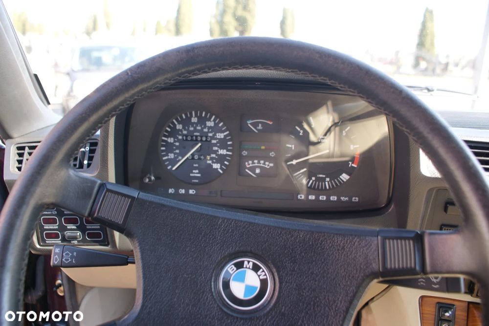 BMW Seria 7 - 14