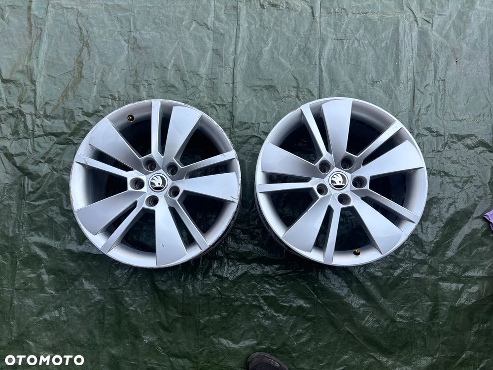 Skoda Felga aluminiowa 18" ET 5x112 3V0601025AG - 1