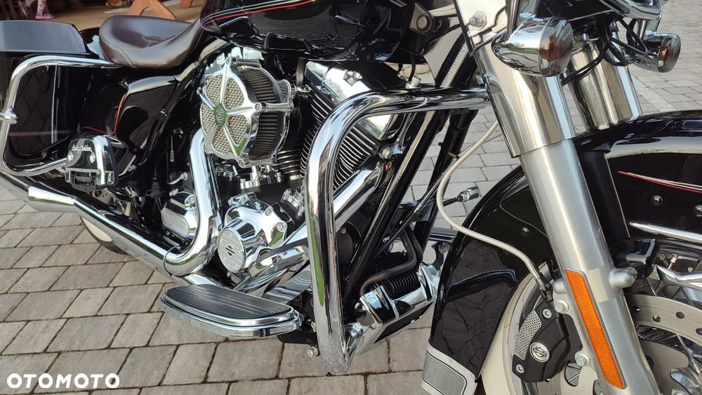 Harley-Davidson Touring Road King - 20