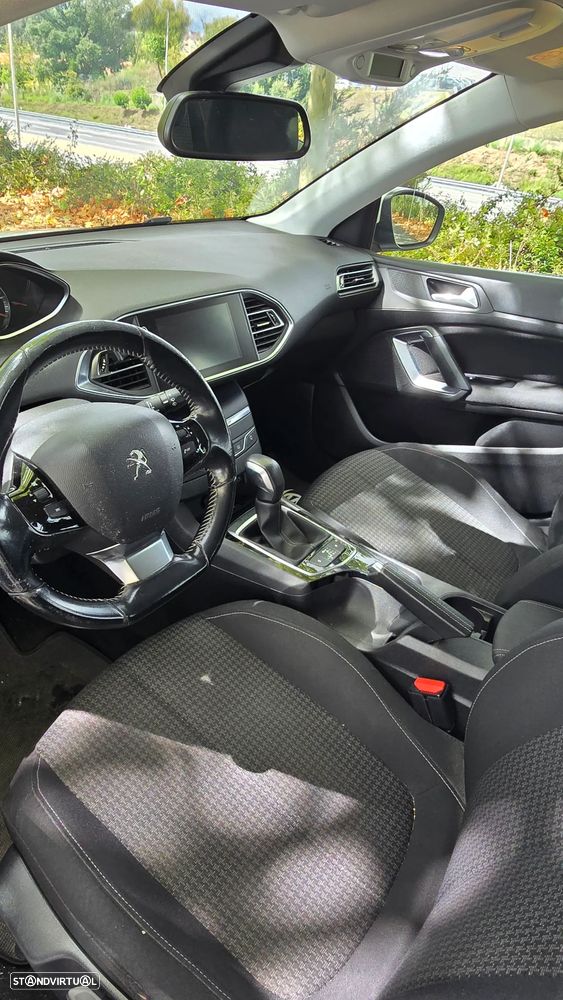 Peugeot 308 1.6 BlueHDi Allure EAT6 - 3