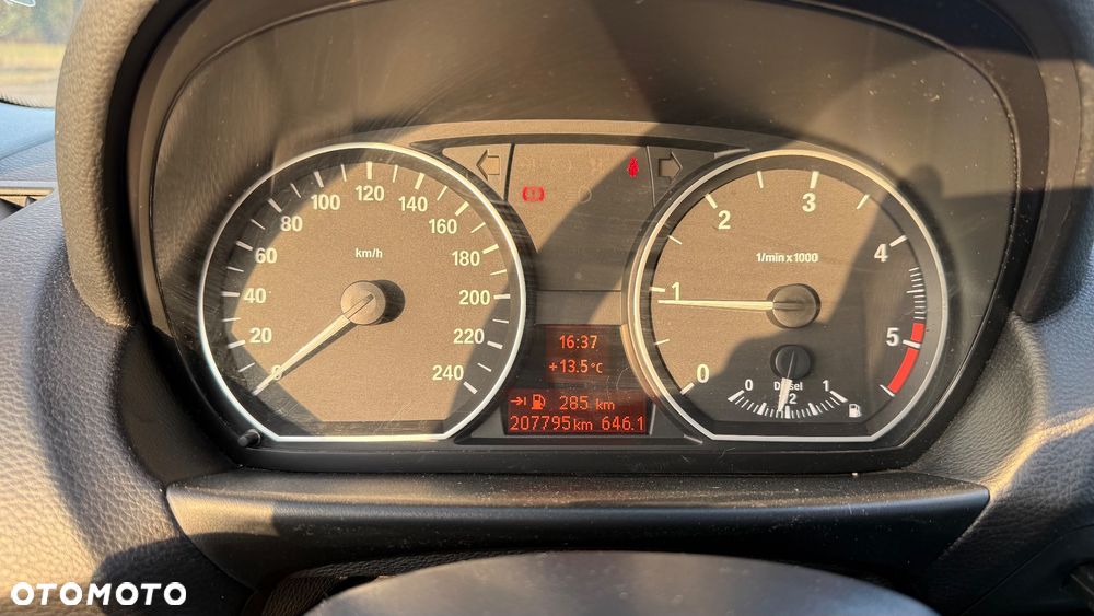 BMW Seria 1 - 13