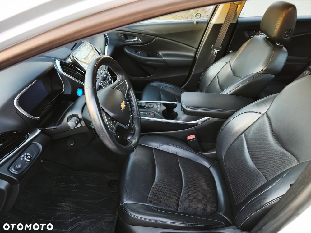 Chevrolet Volt Exclusive - 12