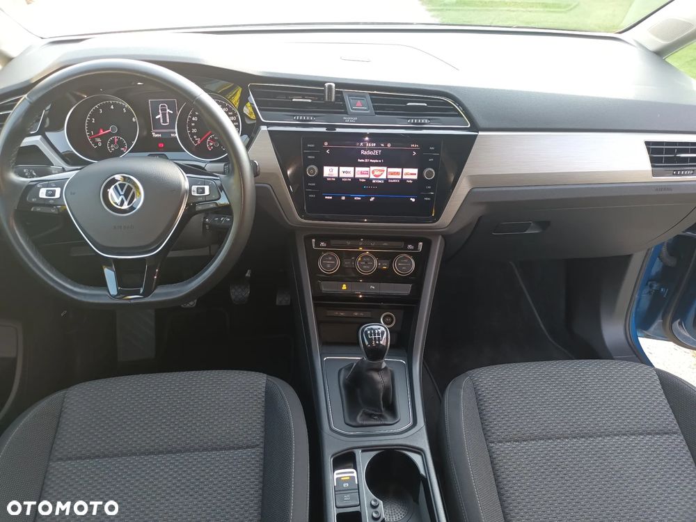 Volkswagen Touran 1.5 TSI EVO Comfortline Plus - 11