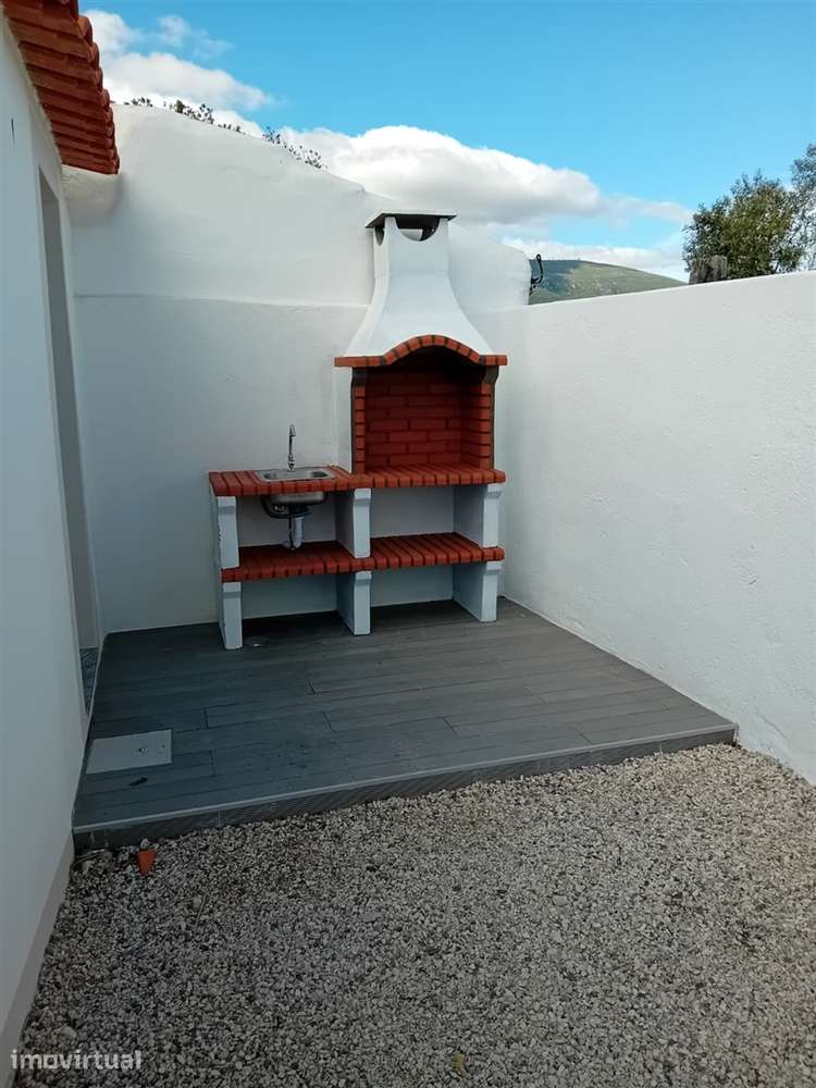 Moradia T1 Venda em Ventosa,Alenquer - Grande imagem: 2/26