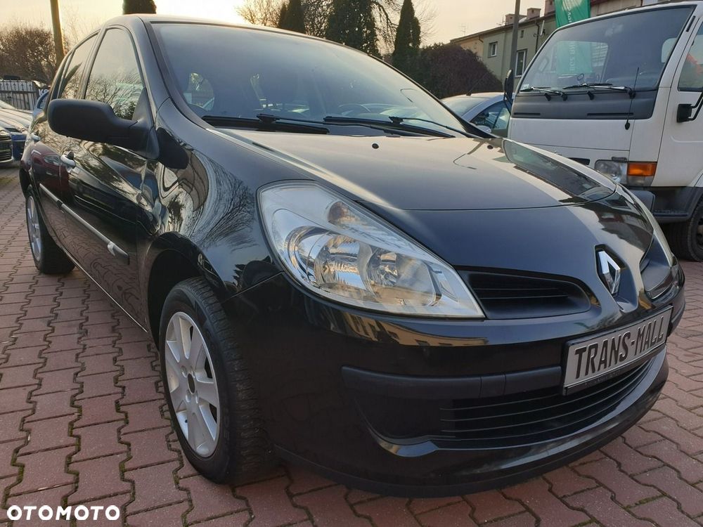 Renault Clio 1.2 16V 75 Expression - 6