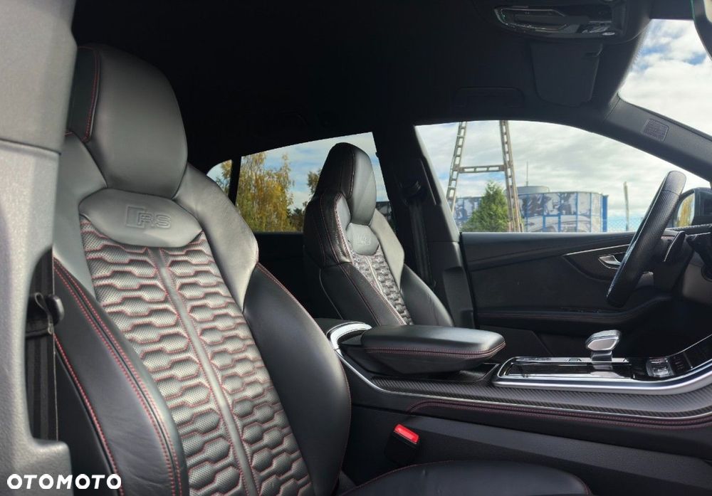 Audi RS Q8 - 27
