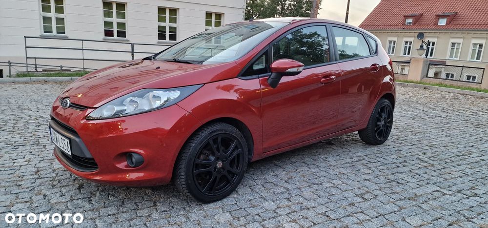 Ford Fiesta 1.25 Ambiente EU5 - 1