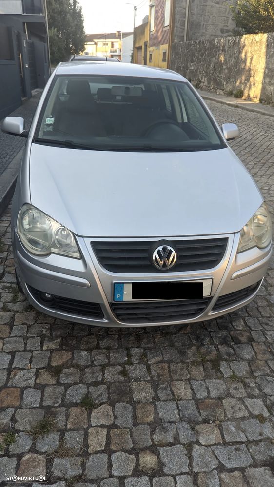 VW Polo 1.2 Confortline - 2