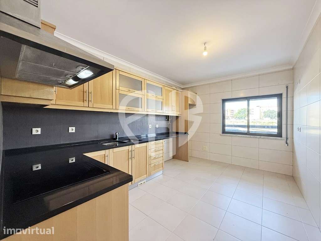 Apartamento T3 com Suite e Arrecadação | Pinhal Novo - Grande imagem: 4/37