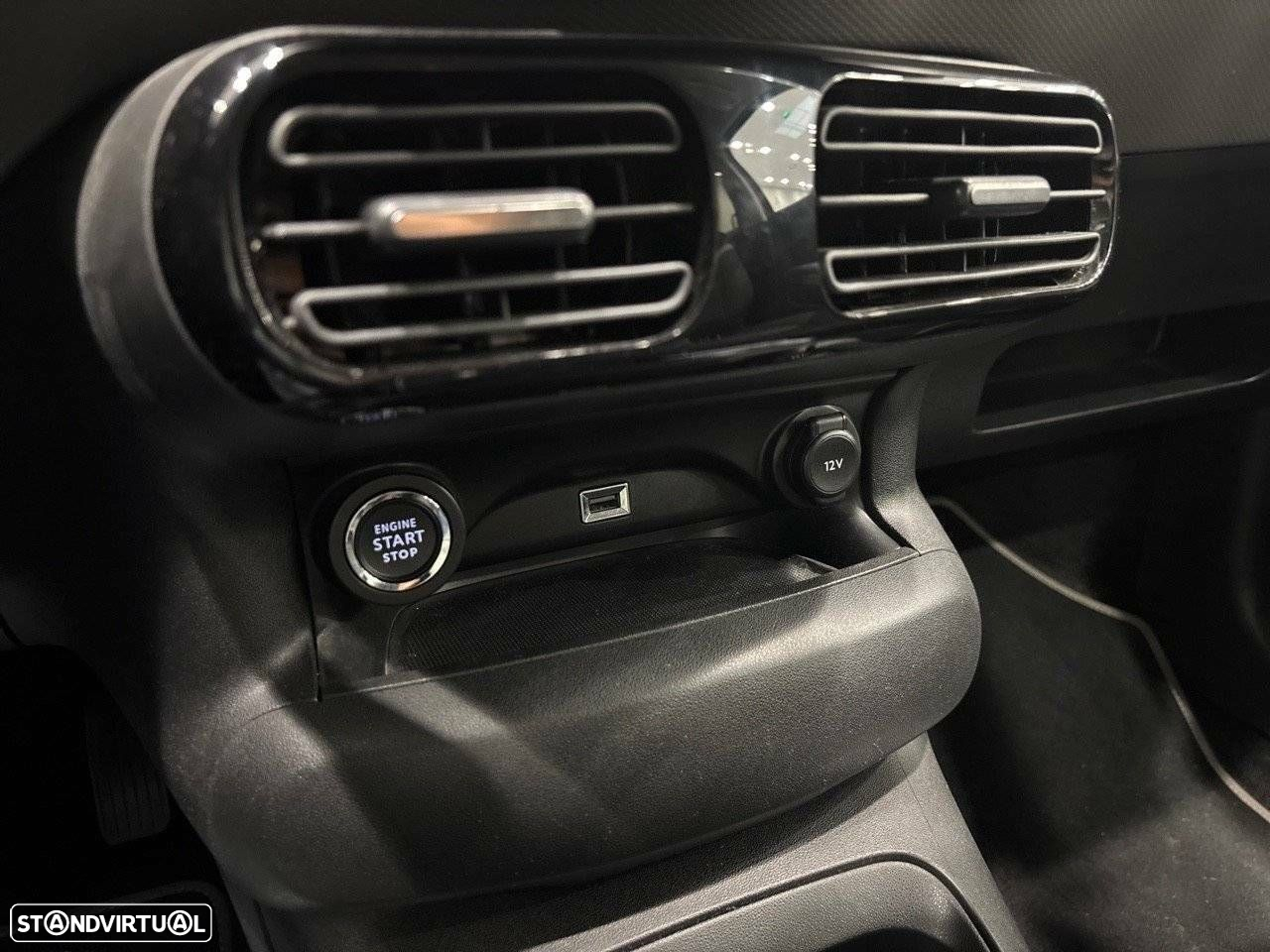 Citroën C4 Cactus 1.2 PureTech Shine - 19