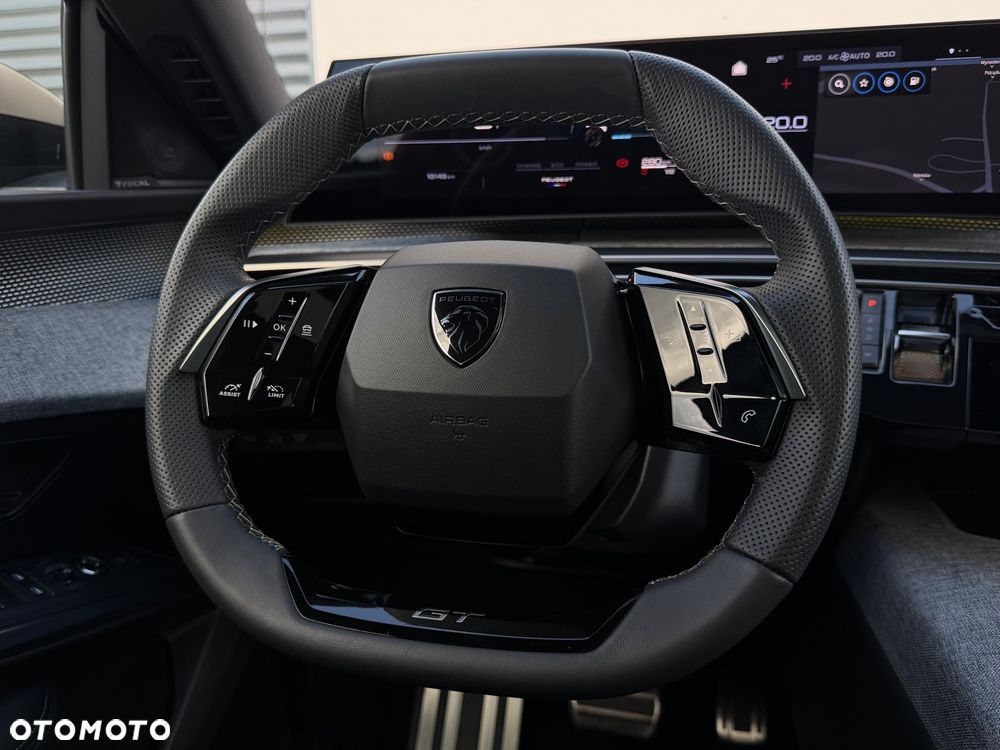 Peugeot 3008 1.2 PureTech mHEV GT S&S e-DCS6 - 11