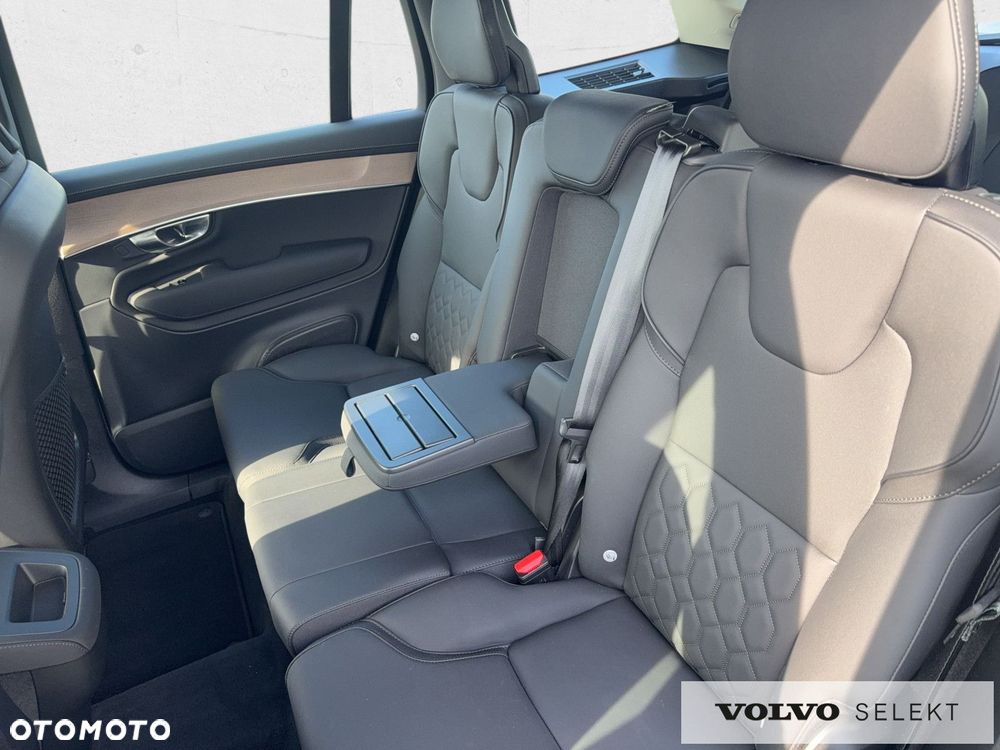 Volvo XC 90 - 18