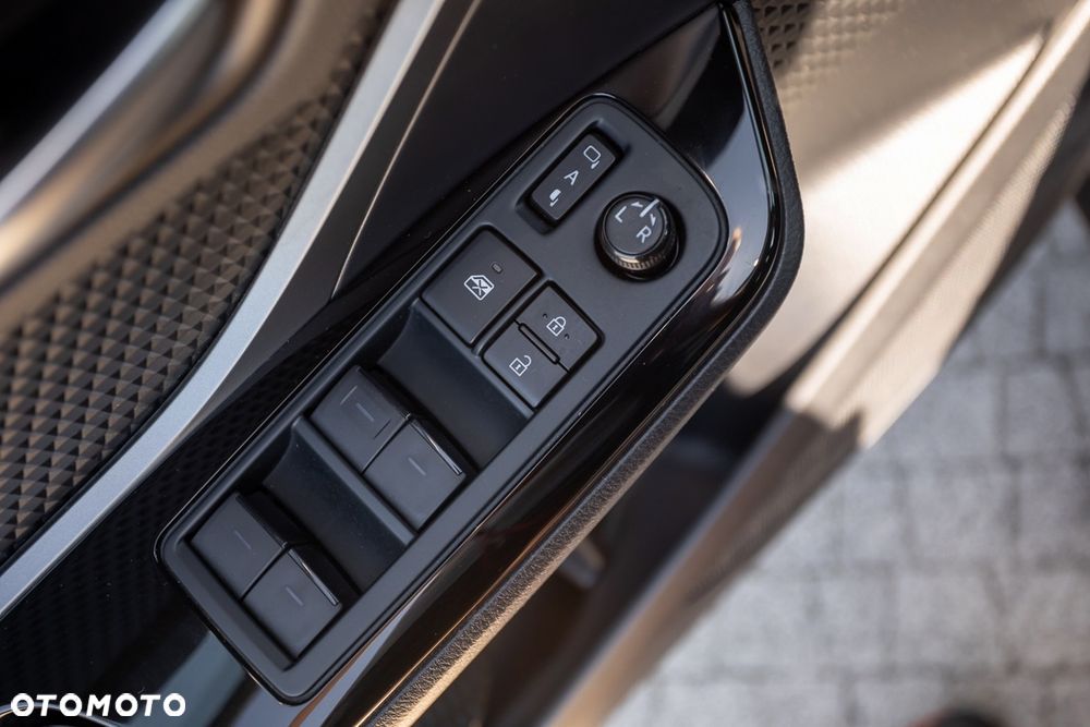 Toyota C-HR 2.0 Hybrid Dynamic Force GR Sport - 26
