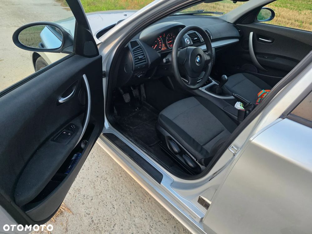 BMW Seria 1 - 9