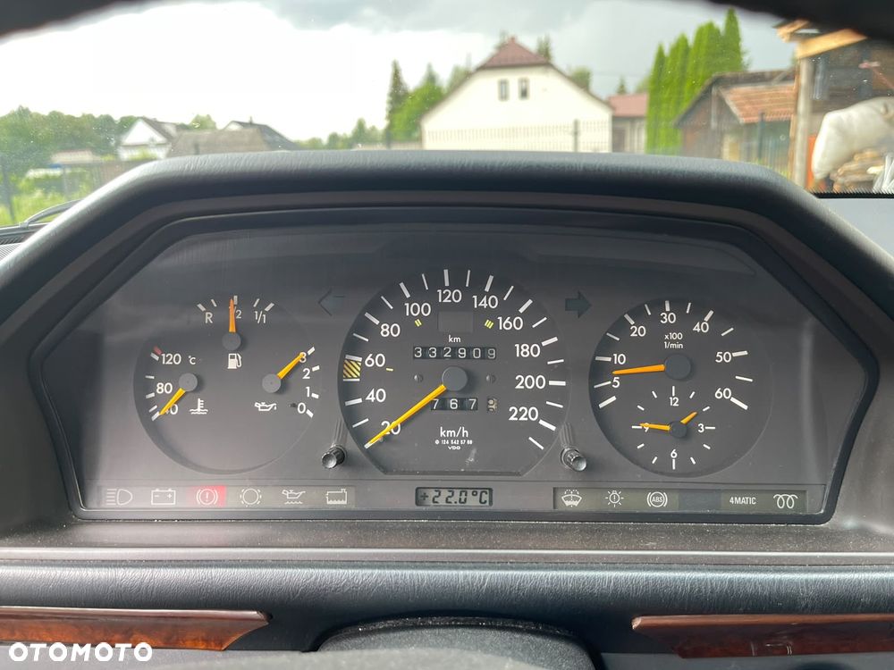 Mercedes-Benz W124 (1984-1993) - 20