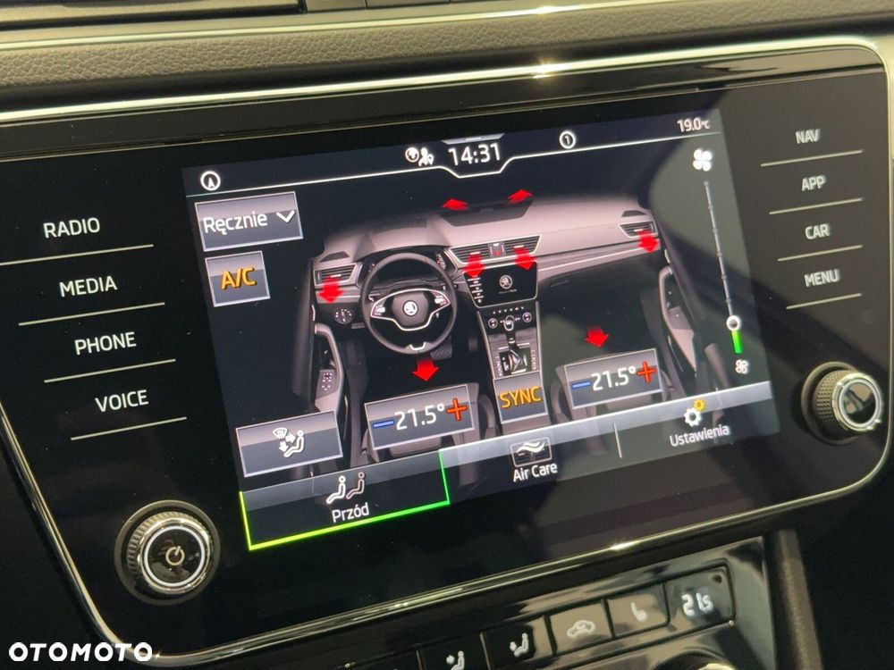 Skoda Superb 2.0 TDI SCR Ambition DSG - 36