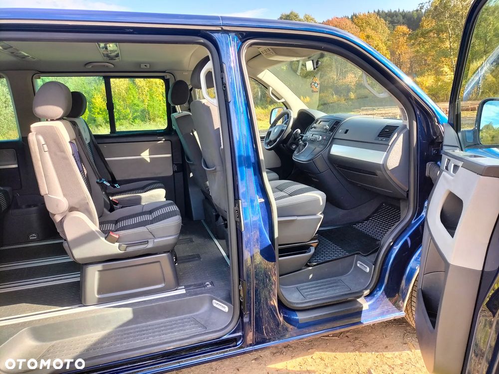 Volkswagen Multivan - 5