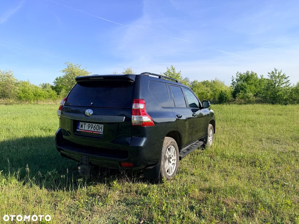 Toyota Land Cruiser LC 3.0 D-4D Prado - 2