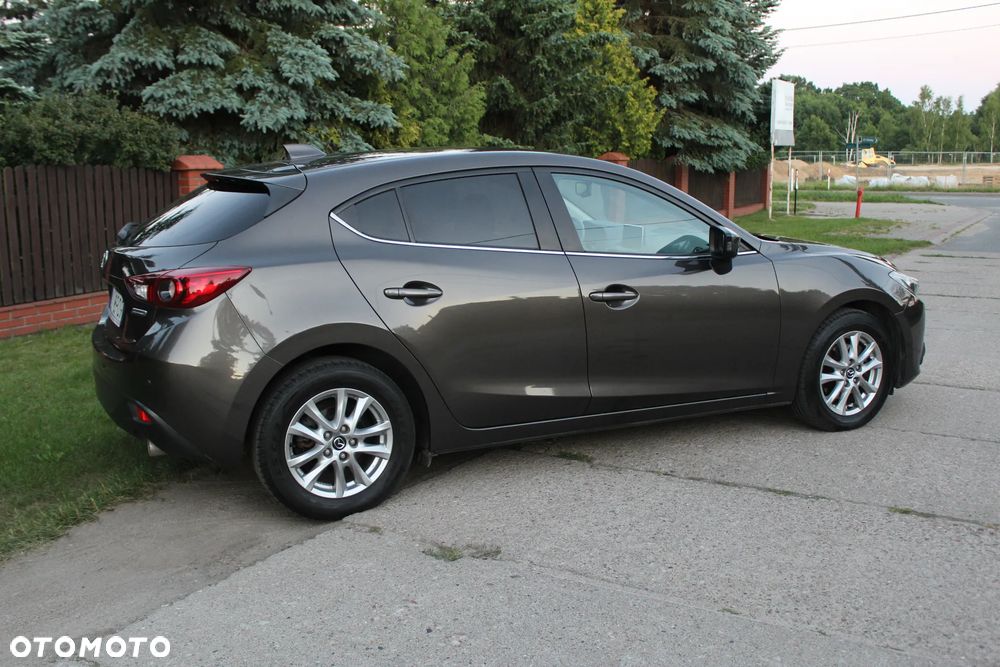 Mazda 3 - 6