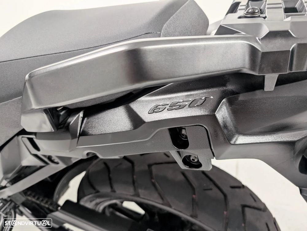 Suzuki v-strom V-Strom 650 Sport Adventure Tourer - 9