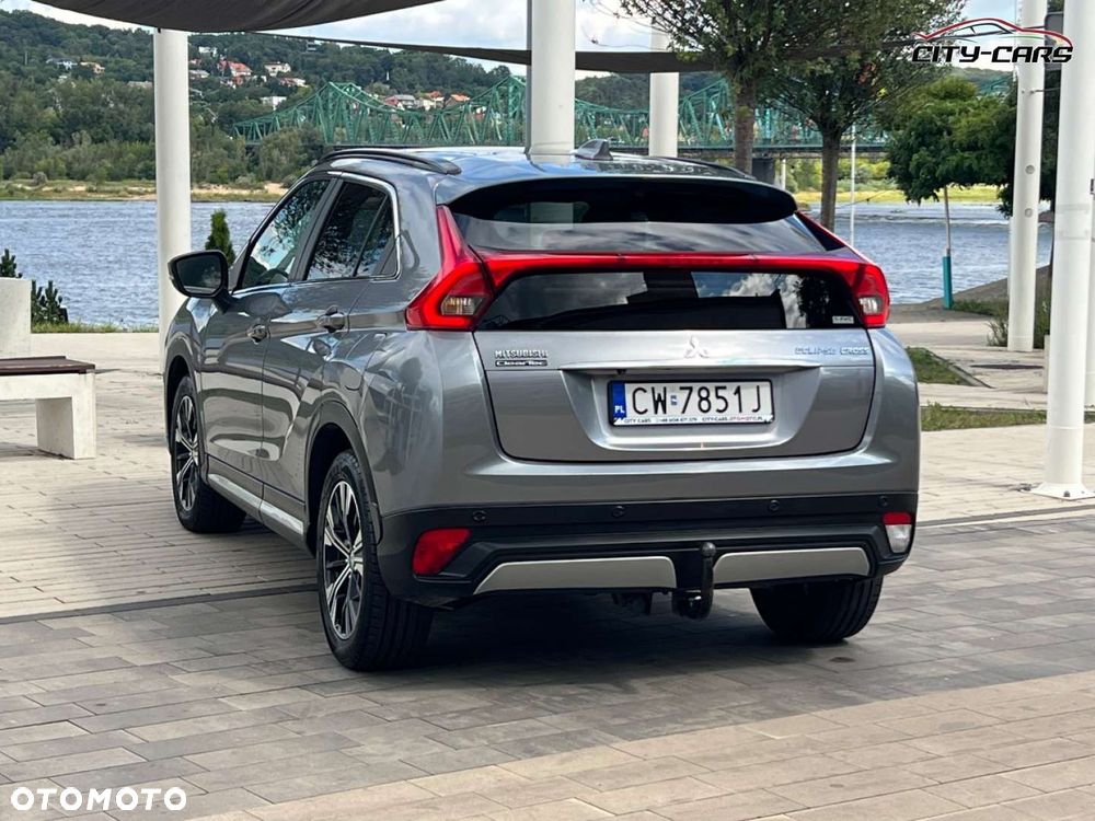 Mitsubishi Eclipse Cross - 33