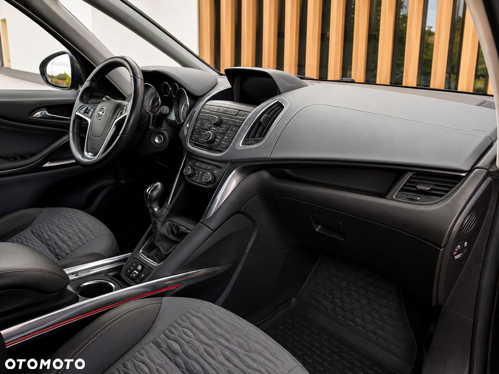 Opel Zafira 1.4 T Cosmo - 8