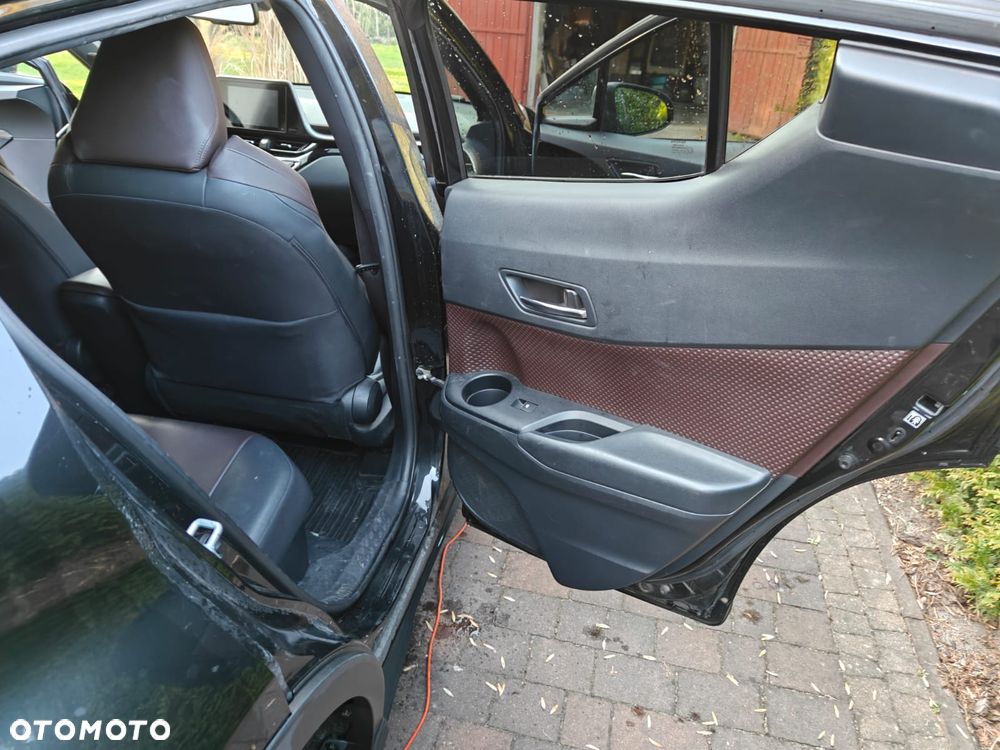 Toyota C-HR 1.8 Hybrid Prestige - 14