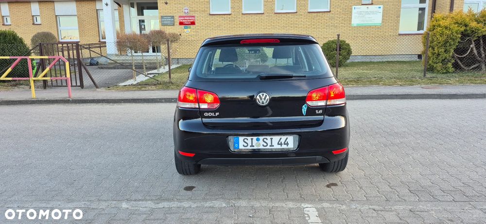 Volkswagen Golf 1.6 Trendline - 5