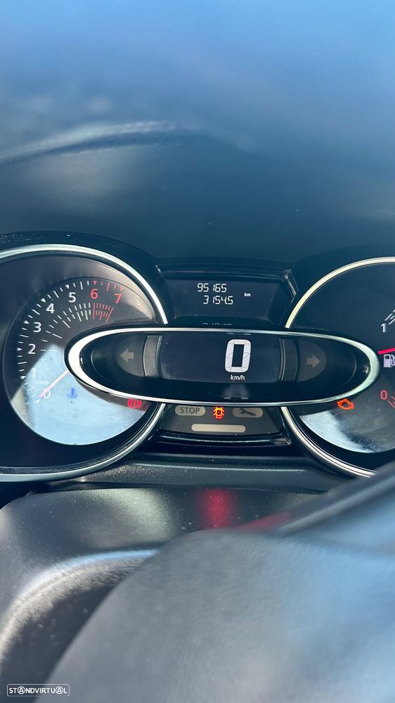 Renault Clio 0.9 TCe Limited Bi-Fuel - 16