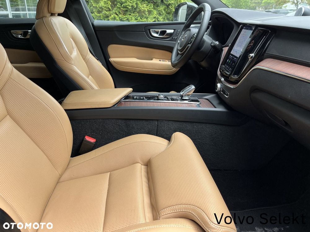 Volvo XC 60 - 12