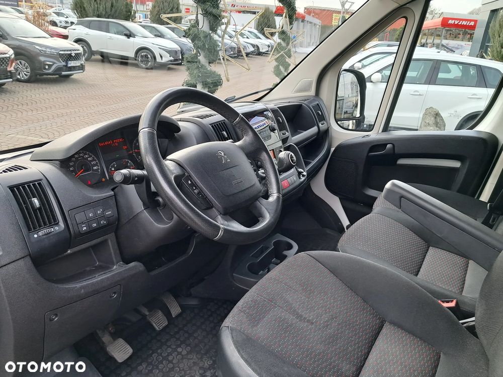 Peugeot BOXER - 12