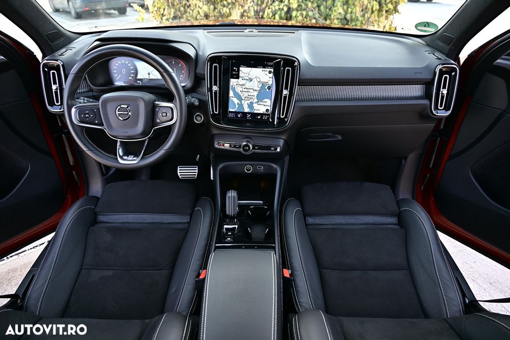 Volvo XC 40 D4 AWD Geartronic R-Design - 11