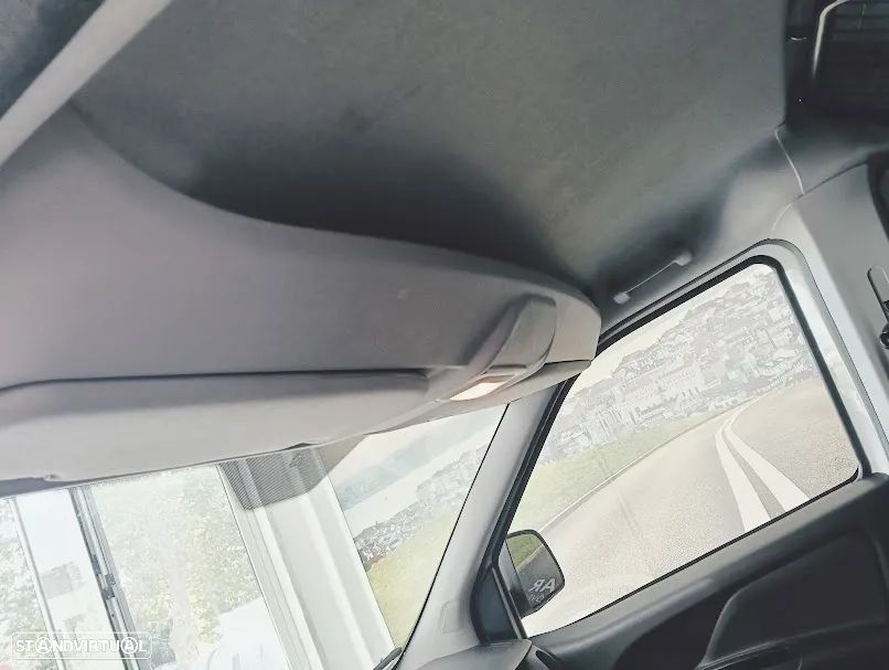 Fiat Doblo 1.3 MJ Easy  3Lugares - 25