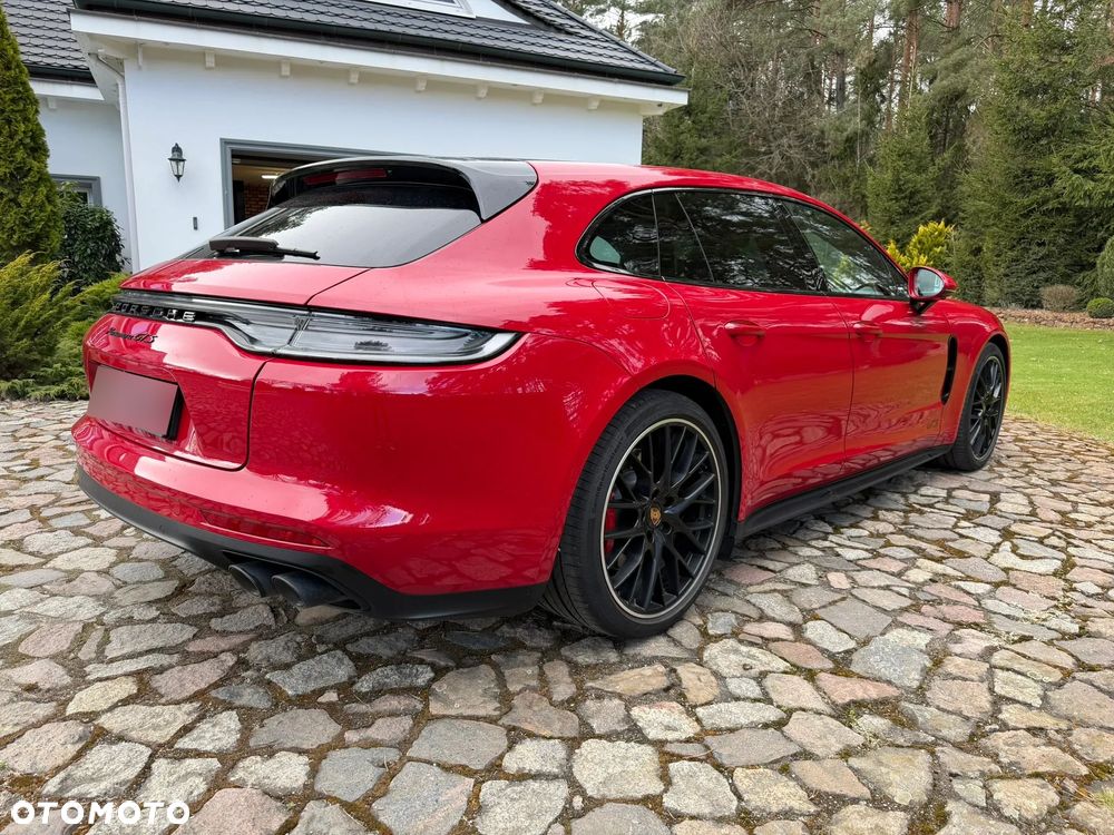 Porsche Panamera GTS - 4