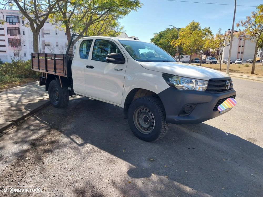 Toyota Hilux