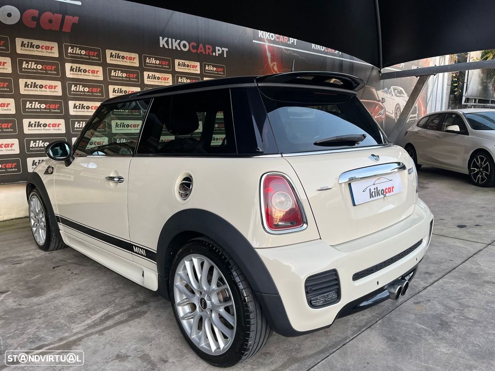 MINI 3 Portas Cooper D - 6