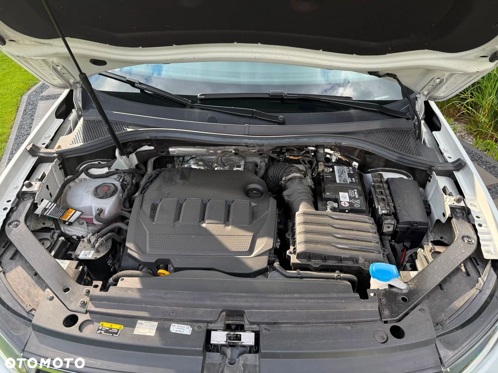 Volkswagen Tiguan - 22