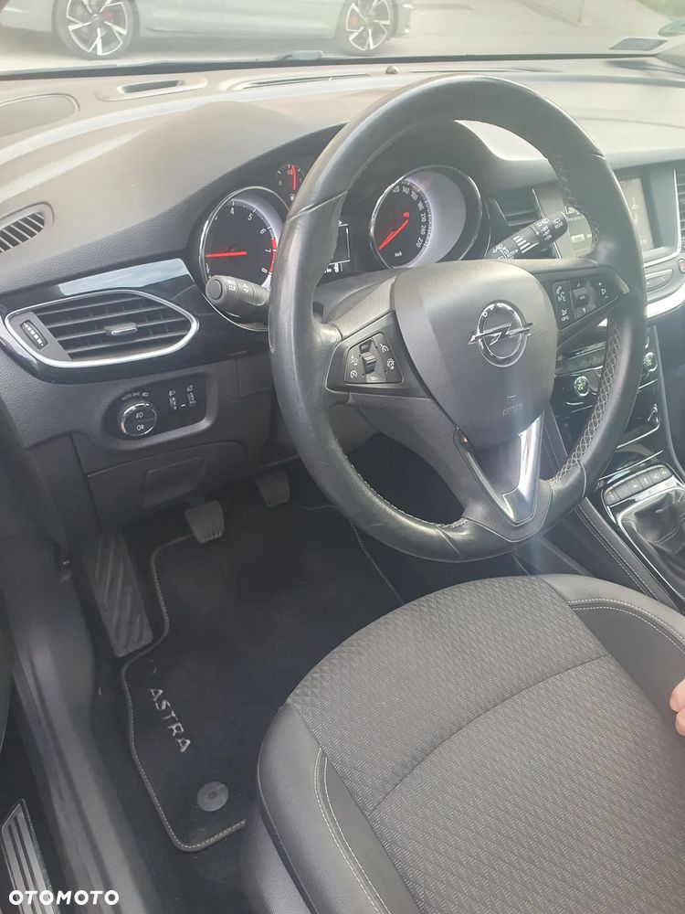 Opel Astra - 10