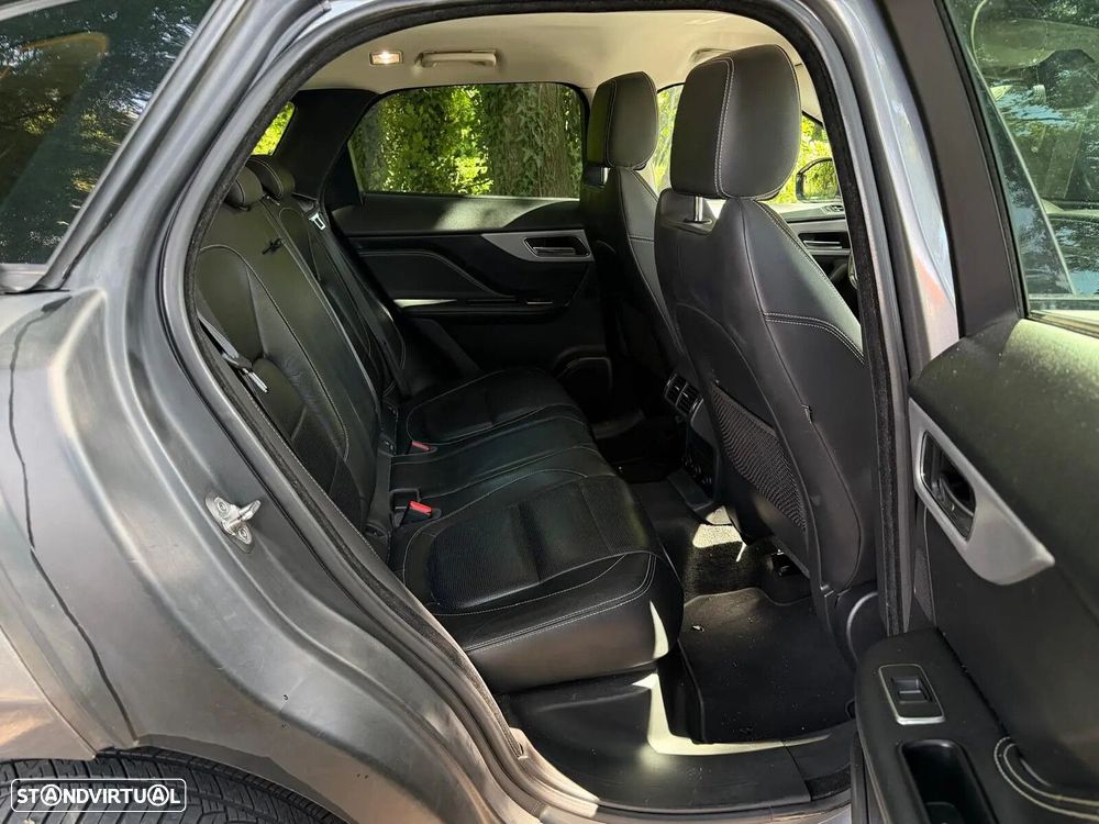 Jaguar F-Pace - 24